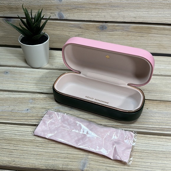 Kate Spade Glasses/Sunglasses Case (pink and green) - Picture 1 of 11